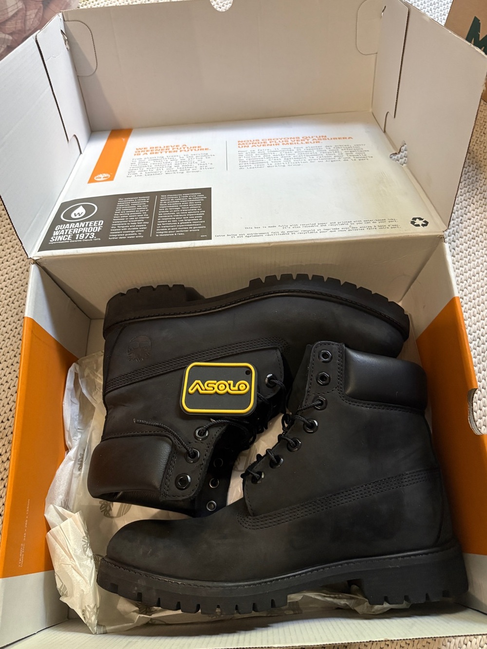 Timberland Premium 6” Waterproof Black Nubuck 8.5M